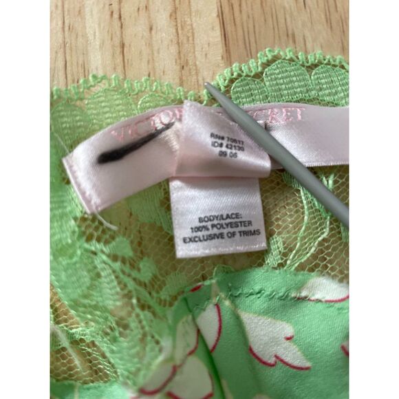 Victoria's Secret Women's Size XS Angel Slip Dress Green Pink Floral Satin - Picture 8 of 9